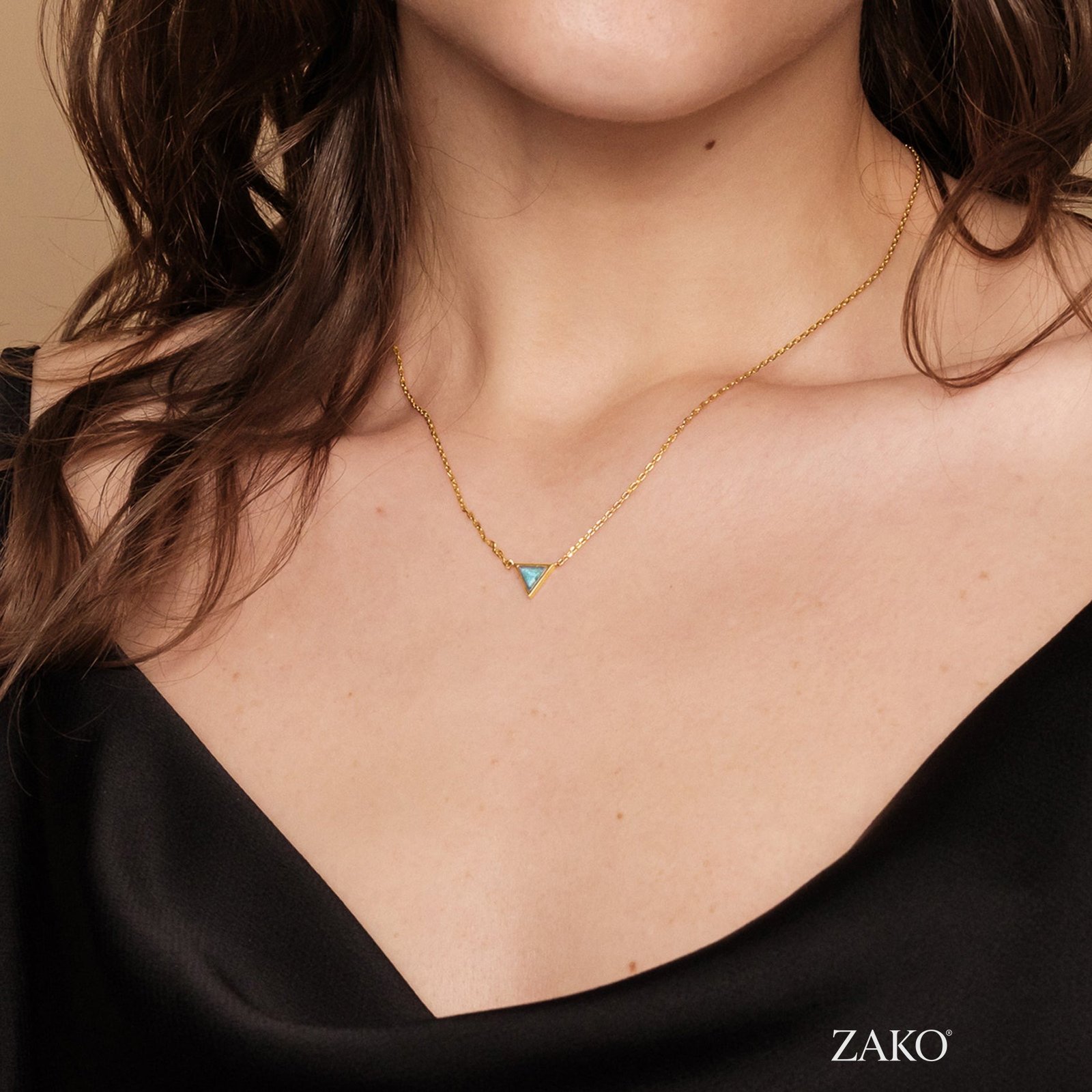 Violette Trinity Necklace - Image 2