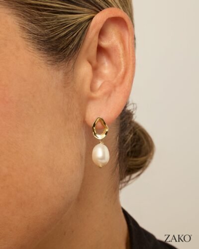 Esme Pearl Drops
