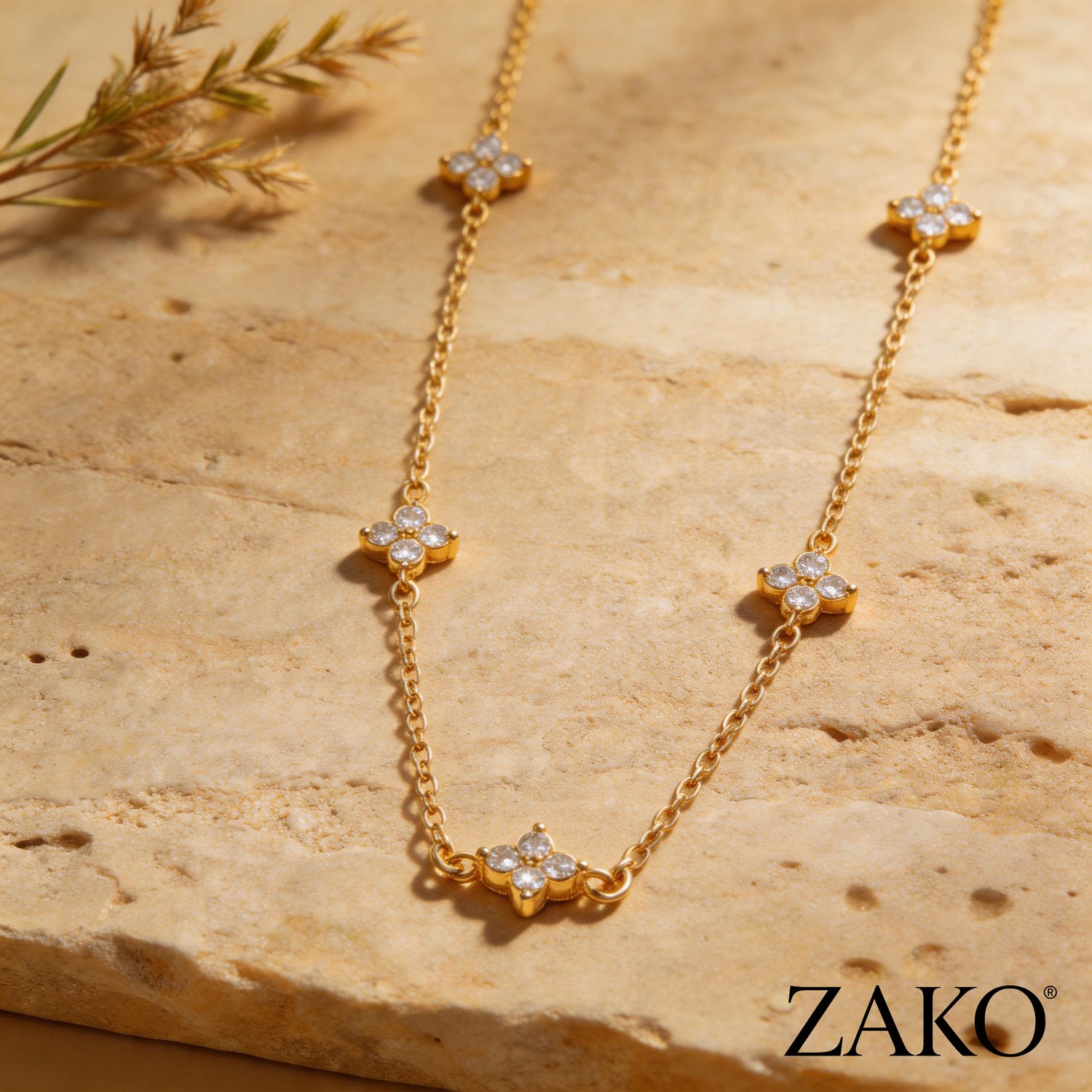 Amélie Clover Necklace - Image 7
